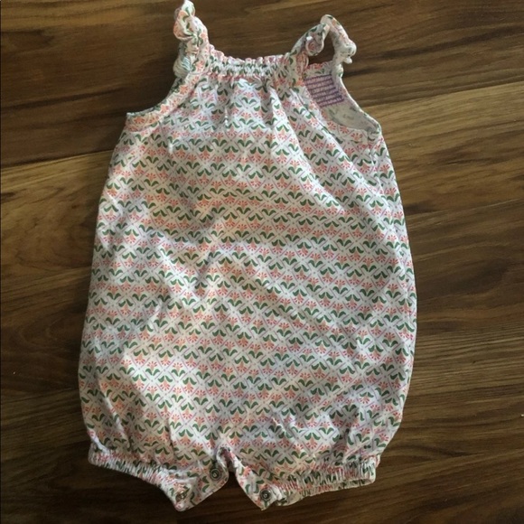 Carter’s Romper 9M - Picture 3 of 3